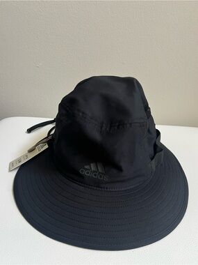 adidas Men’s Black Bucket Hat - Lightweight Outdoor Hat Size S/M